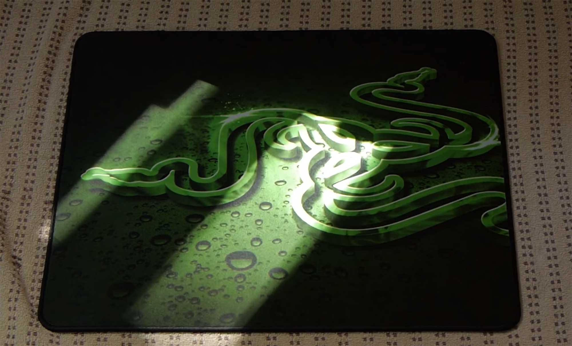 How to clean a mousepad