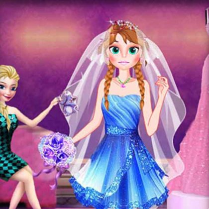 Sweet Sisters Dress Up